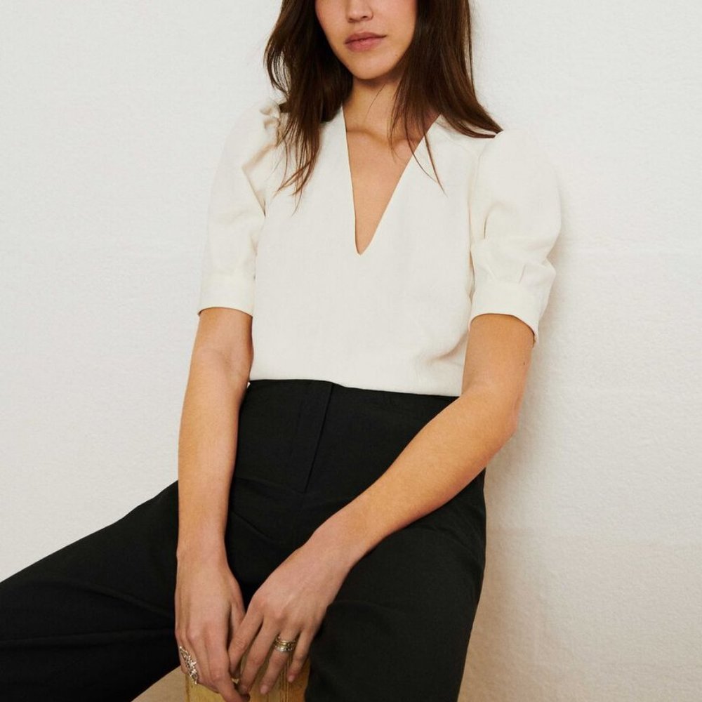 Emma V Neck top, Small